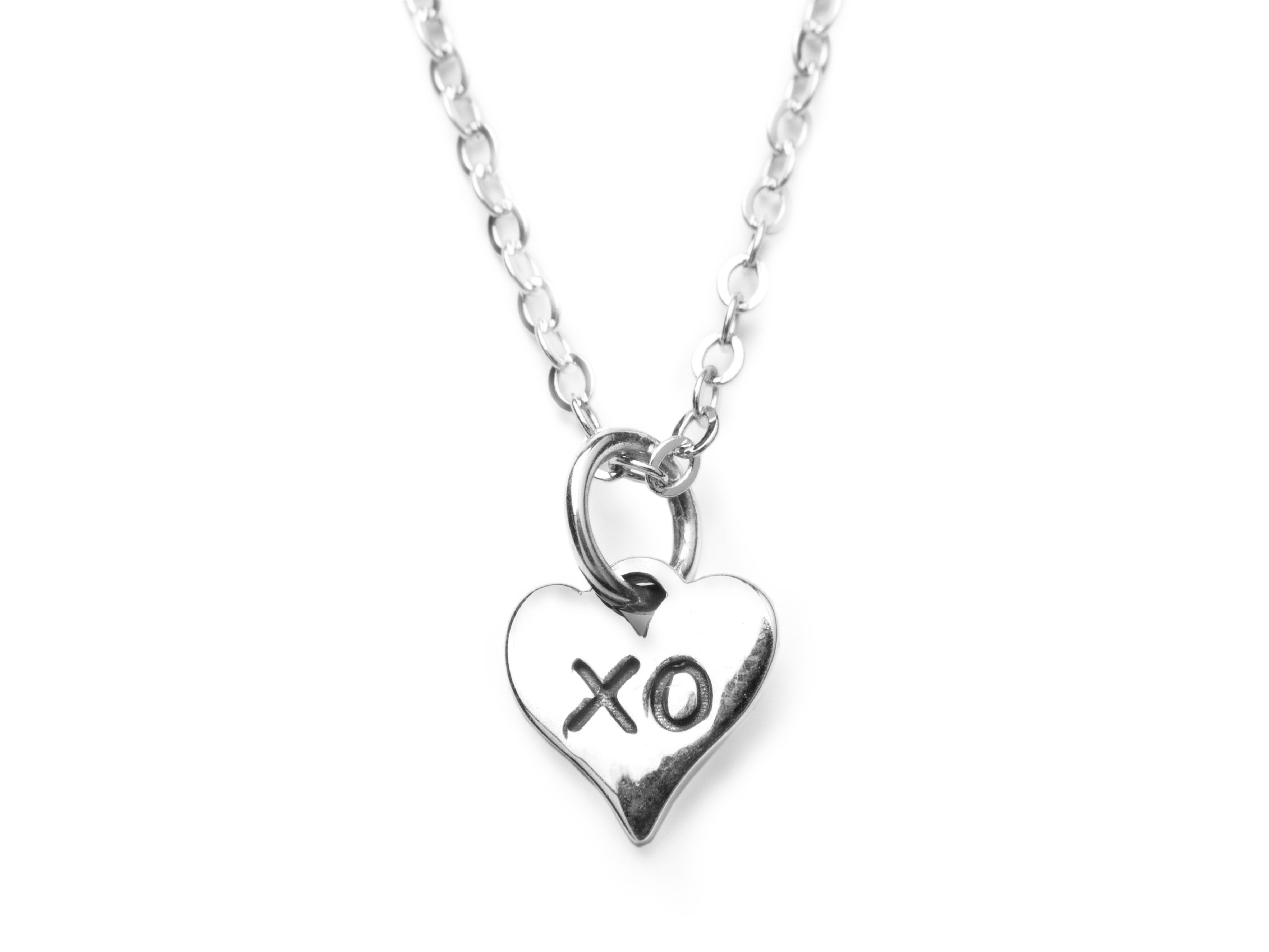 XO - Small Heart Charm